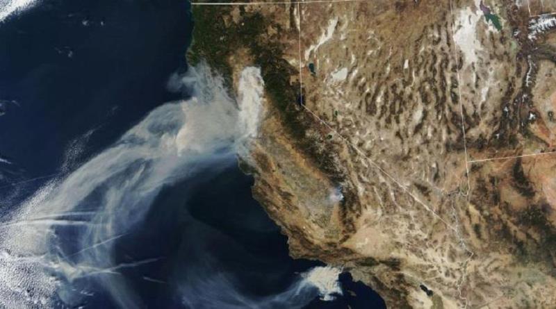 пожар в Калифорнии вид со спутника