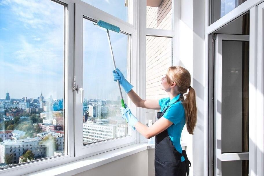 Для чего необходимо мыть окна в квартире