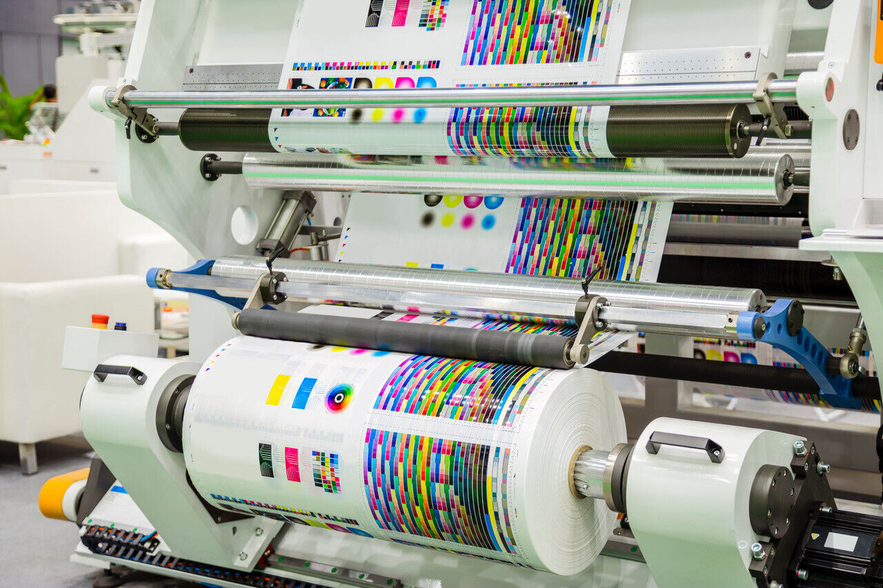 Офсетная печать: Искусство и технология, сливающиеся в одном процессе