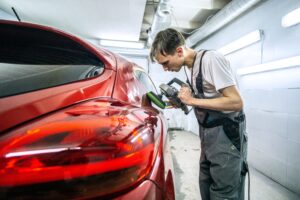 Профессиональный кузовой ремонт и покраска автомобиля: Восстановление в идеальное состояние