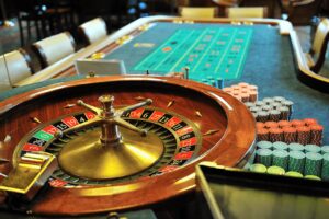 A Beginner's Guide to Casinos: Exploring the World of Gambling